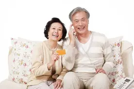 2023年“老人年龄标准”公布，过了这个年纪，就要称呼老年人了！图片