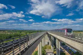 在中国如何坐地铁图片