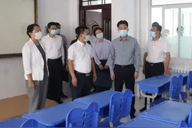 戴超在安定区调研秋季开学准备情况图片