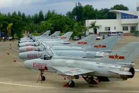 风水轮流转，中印空军战机实力全方面对比，差距正在逐步拉大！图片