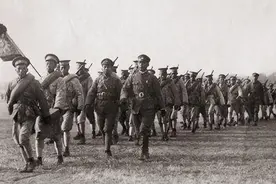 在民国，军阀养活一个师需要多少钱？难怪当年军阀大都不搞建设图片