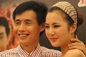 黄梓琪，不顾父母反对，19岁时嫁52岁的干爹，任性的人生无需解释图片