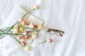 分手2年后，前女友找我借2万块钱......图片