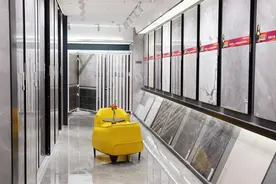 瓷砖和木地板有什么区别？售货员：穷人才做选择，有钱人两个都要图片