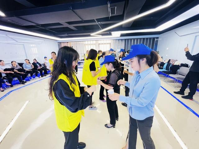 ��ÿ���Ž������ľ�����ͬ��ͬ��