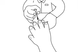 千万不要随便做美甲.....图片