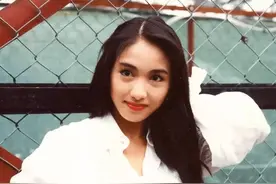 黎姿，嫁残疾人15年，3孩子，豪门阔太的生活，她过成了这样图片