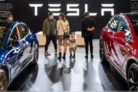 在中国销售车型基本都偷工减料！特斯拉员工聊天记录曝光图片