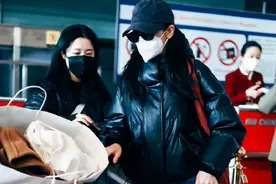 热巴怀孕风波后现身机场！1月出国面部浮肿，知情人称黄景瑜也在图片