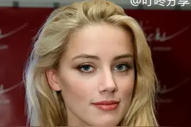 杰克船长与前妻的狗血开庭案，前妻居然在他的床上拉屎图片