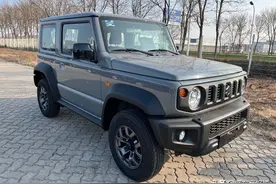 新车 | 1.5升动力+分时四驱，铃木吉姆尼国六版到港，售价32.88万元图片