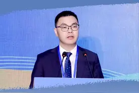 绍兴市柯桥区区长袁建：第六届世界布商大会及系列活动将于11月3日至6日举办图片