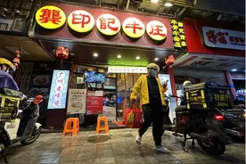 广州多区暂停堂食 餐饮商户：“外卖解决了客源和库存积压的大难题”图片