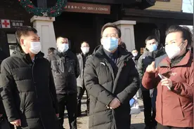 胡斌到万科松花湖度假区和北大湖滑雪度假区调研图片