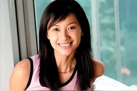 19岁就男人不断，49岁了还没玩够？男友常换常新，不愧是风流才女图片