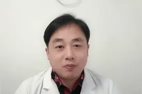 什么是关节积液，千万别被吓倒了，需要处理吗，怎么处理？图片