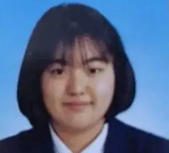 两名日本少女去废弃旅馆探险，之后“人间蒸发”，24年后才被找到