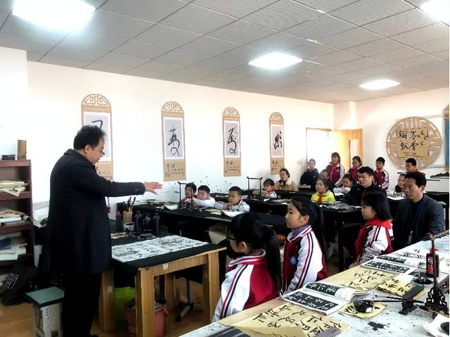 四川省民生研究会新媒体中心-官网