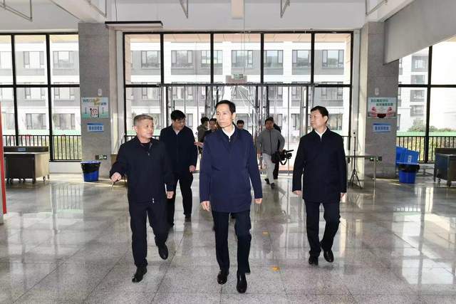 菏泽市委副书记市长张伦莅临曹州武术学校视察