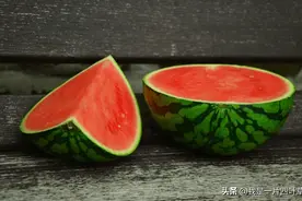 真没想到，咱们中国人竟然真的是“吃瓜群众”图片