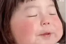 可爱搞笑的表情包：白眼翻到天上去图片