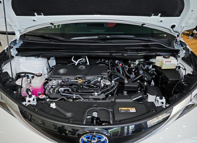 我是安徽车主，37.98万拿下丰田赛那SIENNA，开了500公里