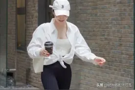 没想到今年“瑜伽裤”这么时髦！瞧潮人这样搭，回头率高还显瘦图片