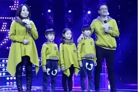 河南女老板离婚后，恋上小19岁下属，50岁冒险生3胞胎图片