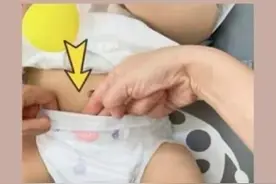 怎么判断纸尿裤小了？除看建议体重，还要看宝宝穿上后的3个表现图片