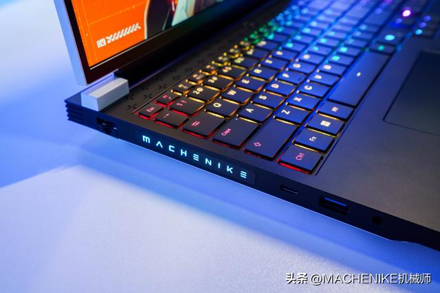 RTX5080游戏本推荐，机械师全新曙光16Pro 50系显卡“性能屠夫”