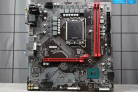 技嘉入门级B760M主板拆解：诚意给足，还要什么自行车？图片