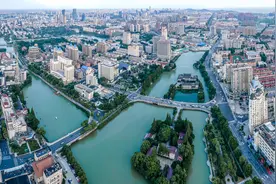 南通楼市，下滑2.1%，连跌一年，多空对决，8万套的库存何去何从图片