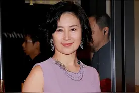 看了何超琼我才知道，什么叫真正的“富贵相”！这3个特征是关键图片