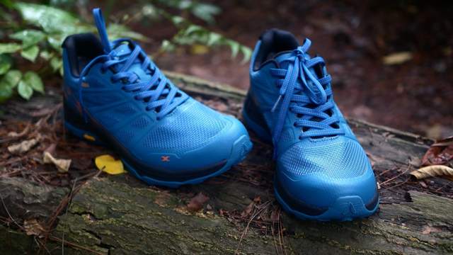 天越EXTREK全防水户外跑鞋：给你翻山越岭的安全感