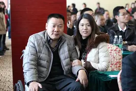 江西男子高位截瘫，医生称活不过5年，女友用一中医土法创造奇迹图片