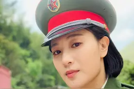 她被誉为“铁娘子”，长得美演技好，低调嫁同行为妻 生活简单幸福图片