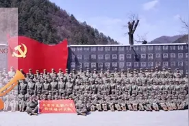 起床号 | 初心不与年俱老，奋斗永似少年时图片