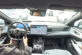 学车时经常把方向盘打死，为何自己开车就不可以呢？真的会伤车吗图片