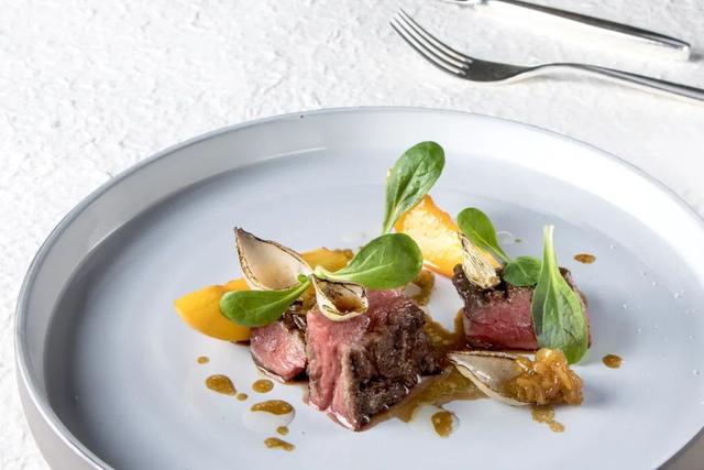 酒店花胶汤多少钱一碗 2025年酒店花胶汤的做法大全