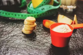 不健身不运动，直接吃蛋白粉会怎样？图片