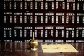 市值缩水超千亿，“药茅”片仔癀跌落神坛图片