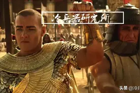 从人字拖到弓箭都金光闪闪，古埃及法老上阵打仗的武备有多氪金？图片