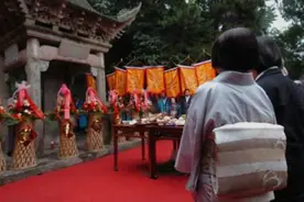 有多少名人的后裔成了日本人？明清皇室都有人入籍，孙中山的女儿图片