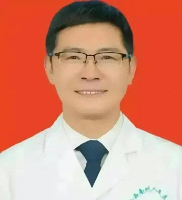8月27日下午,又有15被查落马,个个贪得无厌,履历完美