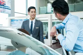 4S店汽车销售人员惯用的6条话术，教你逐一破解，低价买到好车图片