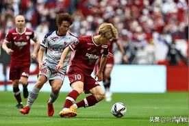 1-3遭逆转！日本豪门8场0胜，深陷降级区，赛后全队鞠躬道歉图片