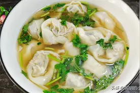 裙带菜：补钙养骨，秋冬不苦！用来包鲜肉馄饨，鲜美营养好味道图片