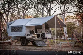 小身材多用途，主打短途露营，国外这款露营拖挂房车设计实在巧妙图片