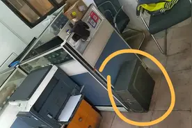 电脑主机按开机键后无任何反应维修图片