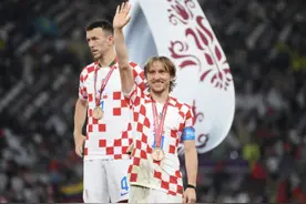 希望“魔笛”再战一届！莫德里奇：暂不会退出国家队，踢完欧国联比赛再考虑下一步图片